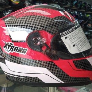 Casco Xtrong 821 OVNI